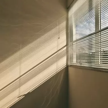 Rèm lá ngang màu trắng 1.5m