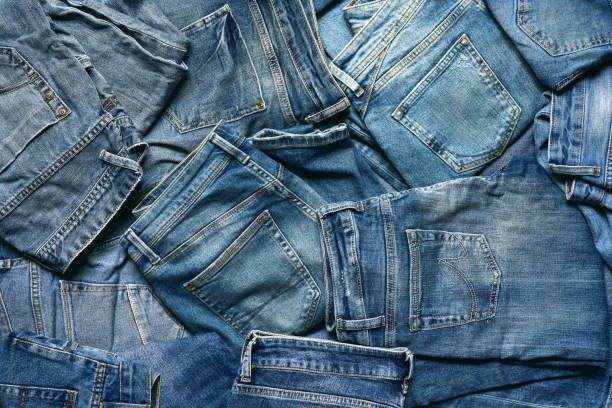 Vải jeans là gì? Các loại vải jeans và ưu, nhược điểm