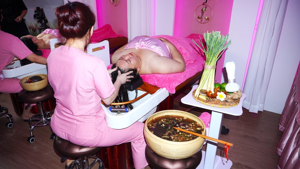 Gội dưỡng sinh, Massage mẹ bầu