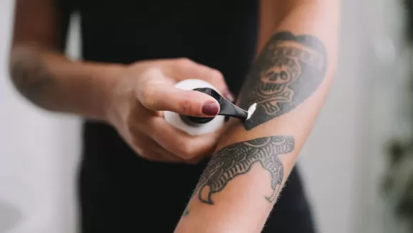 HƯỚNG DẪN CHĂM SÓC HÌNH XĂM VÀ NHỮNG ĐIỀU CẦN BIẾT