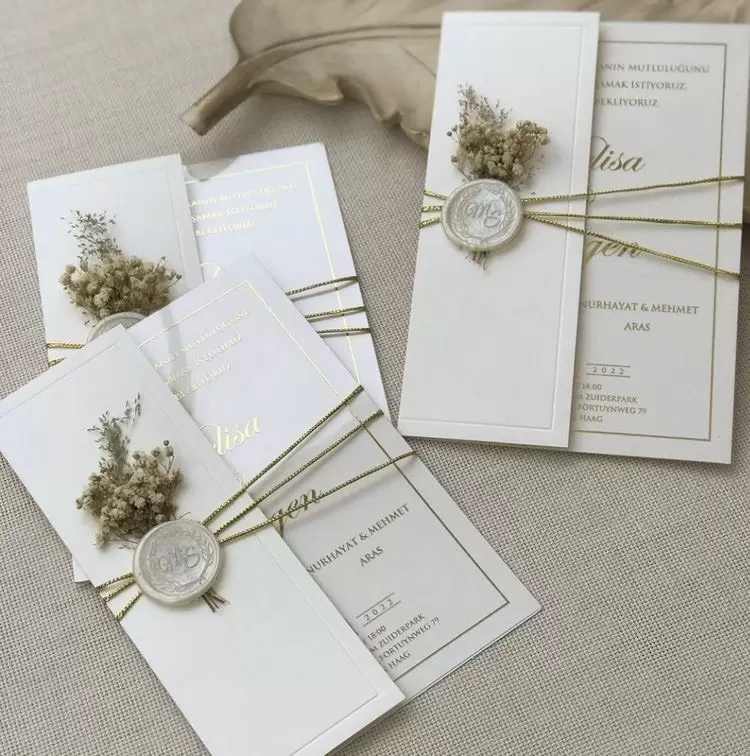 THIỆP CƯỚI ĐƠN GIẢN